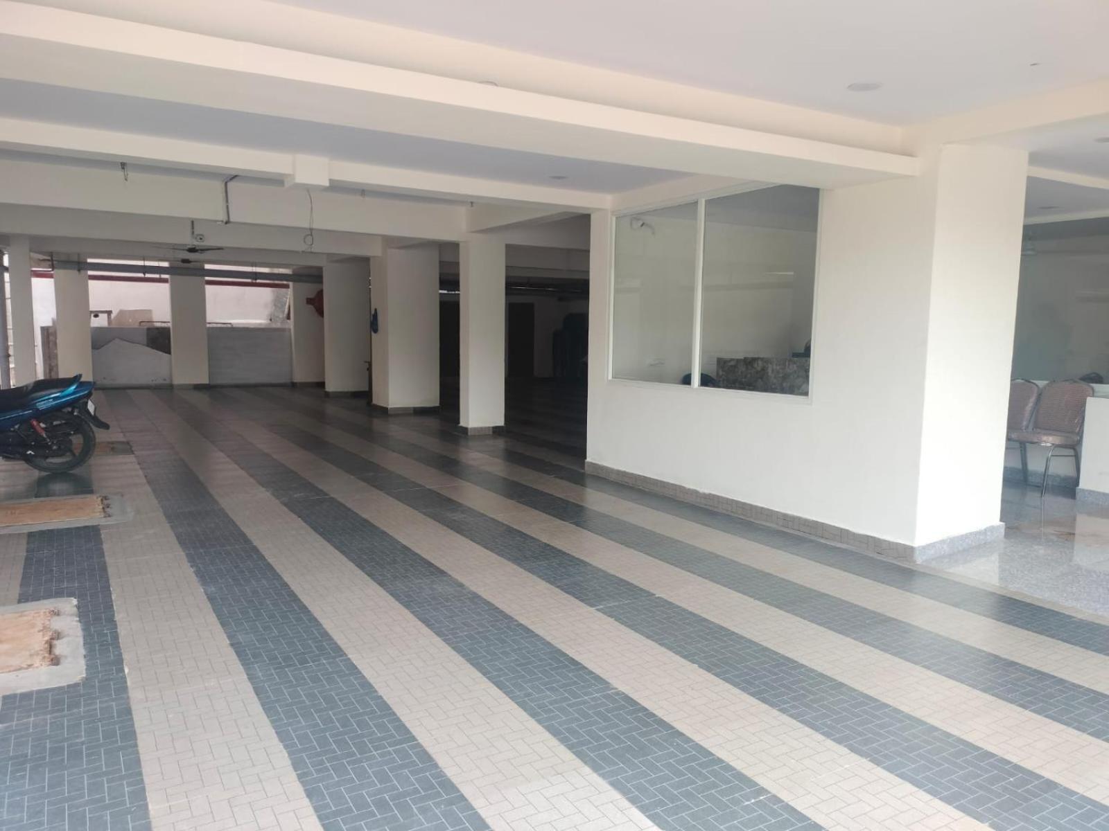 Hotel Paramount Visakhapatnam Exteriör bild
