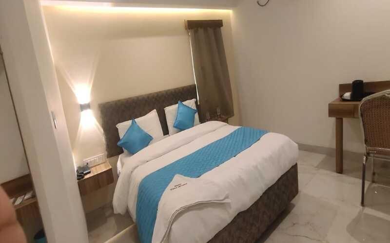 Hotel Paramount Visakhapatnam Exteriör bild